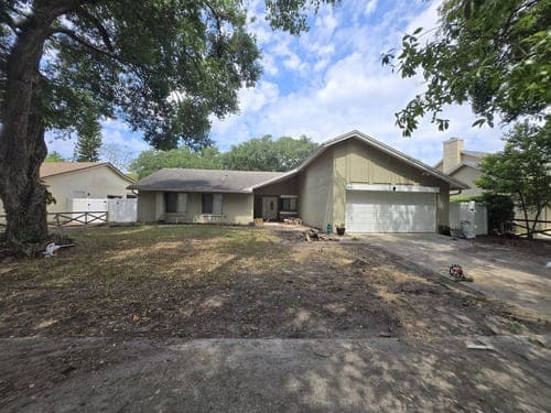 Lawn Maintenance Daytona Beach