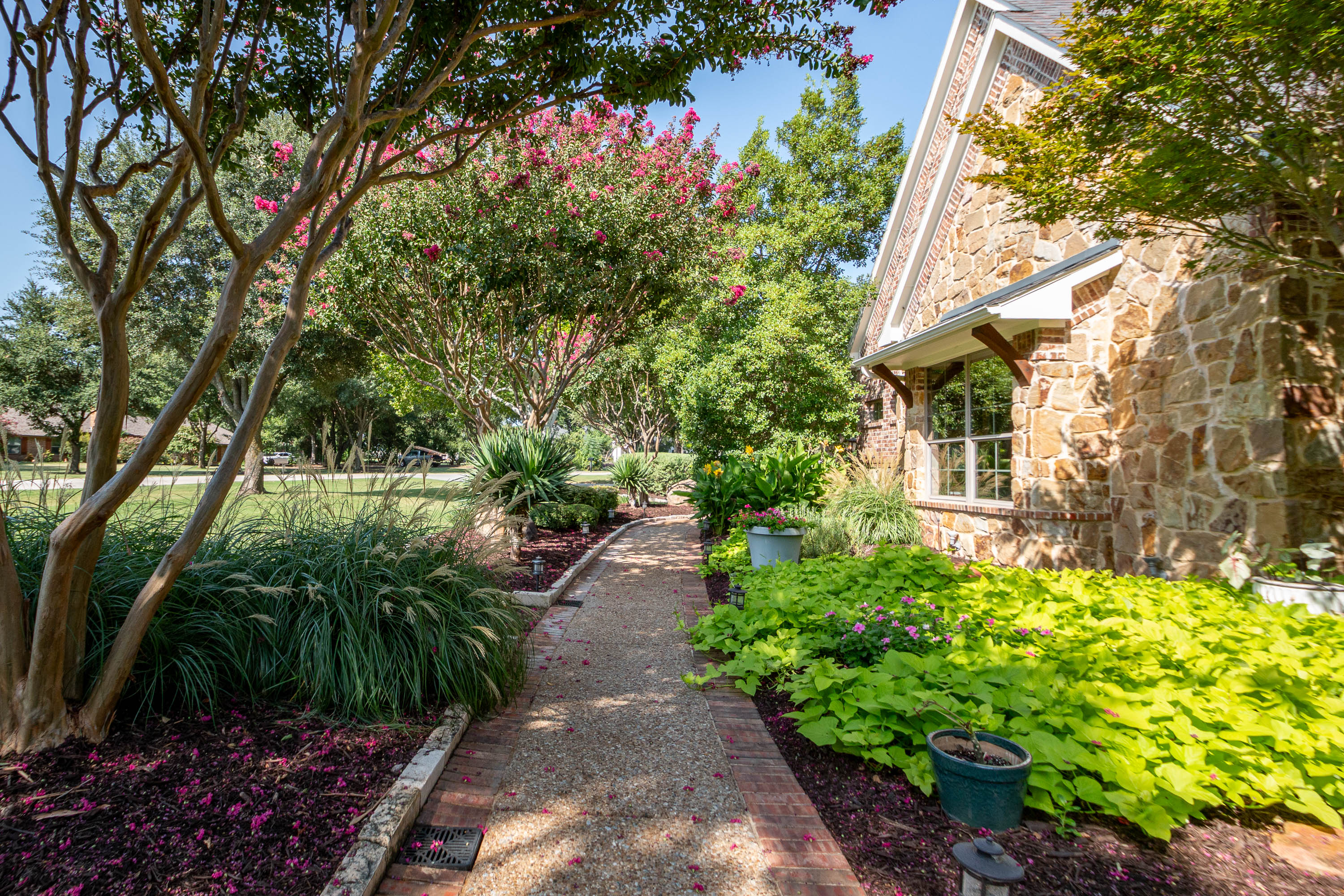 15600 Big Horn Trail - Exterior 8