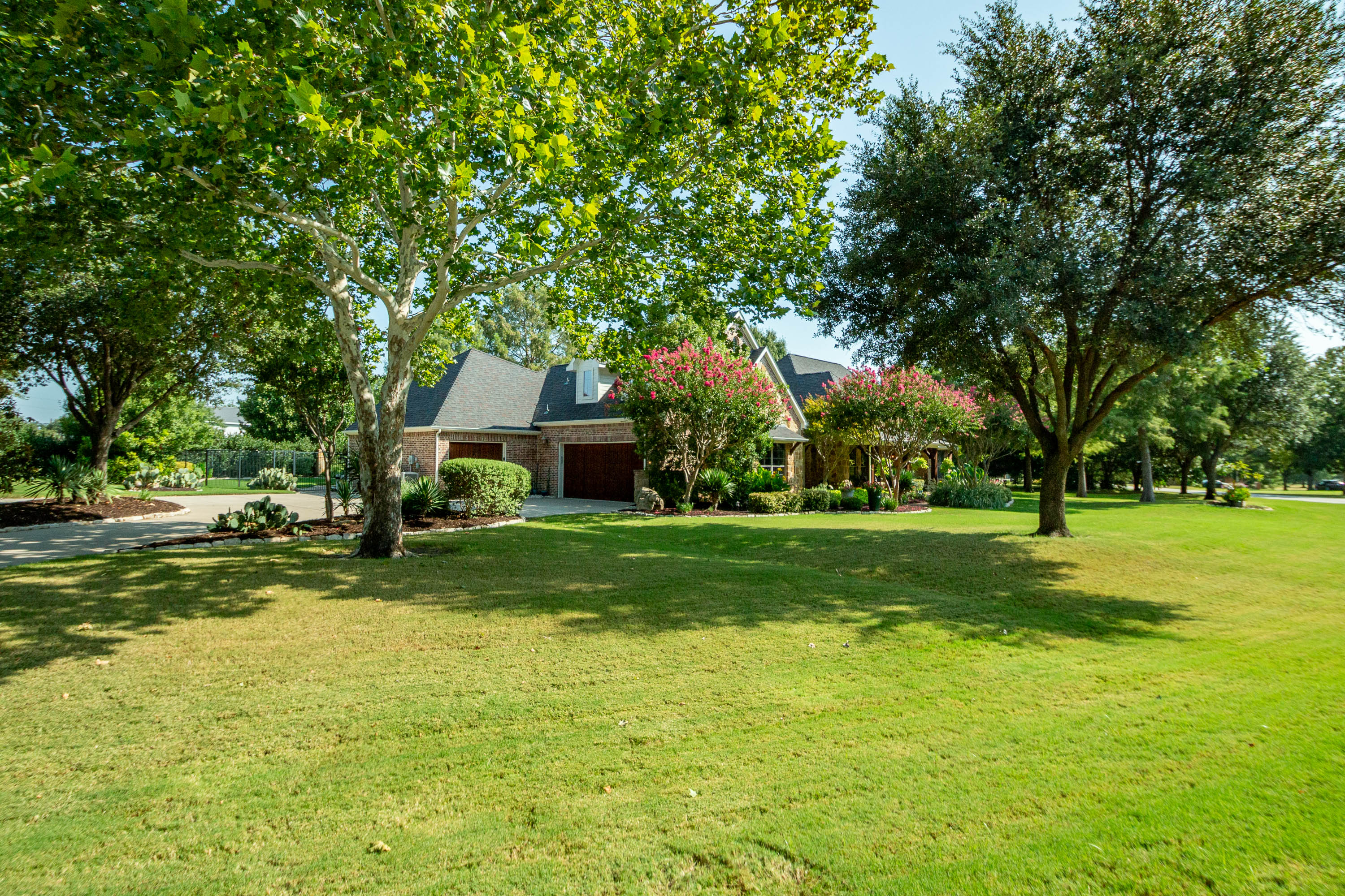 15600 Big Horn Trail - Exterior 4