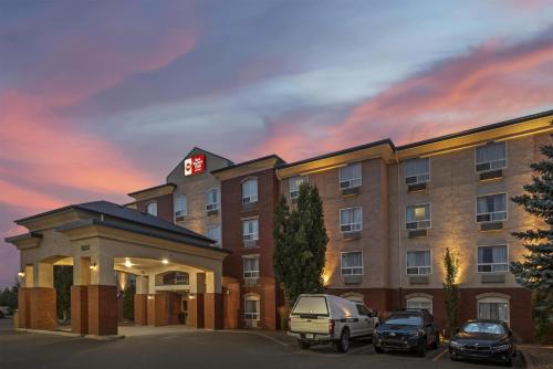 Hotel in Surrey, BC