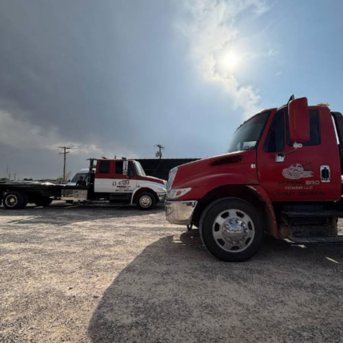 Local towing company near Odessa, TX, towing large commercial vehicle