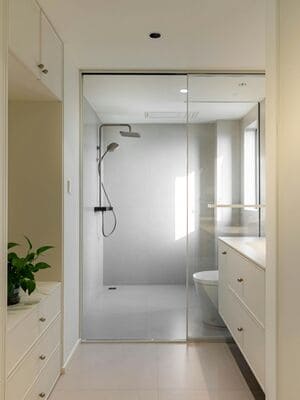 {{ custom_values.service_3 }} in {{custom_values.area_4})