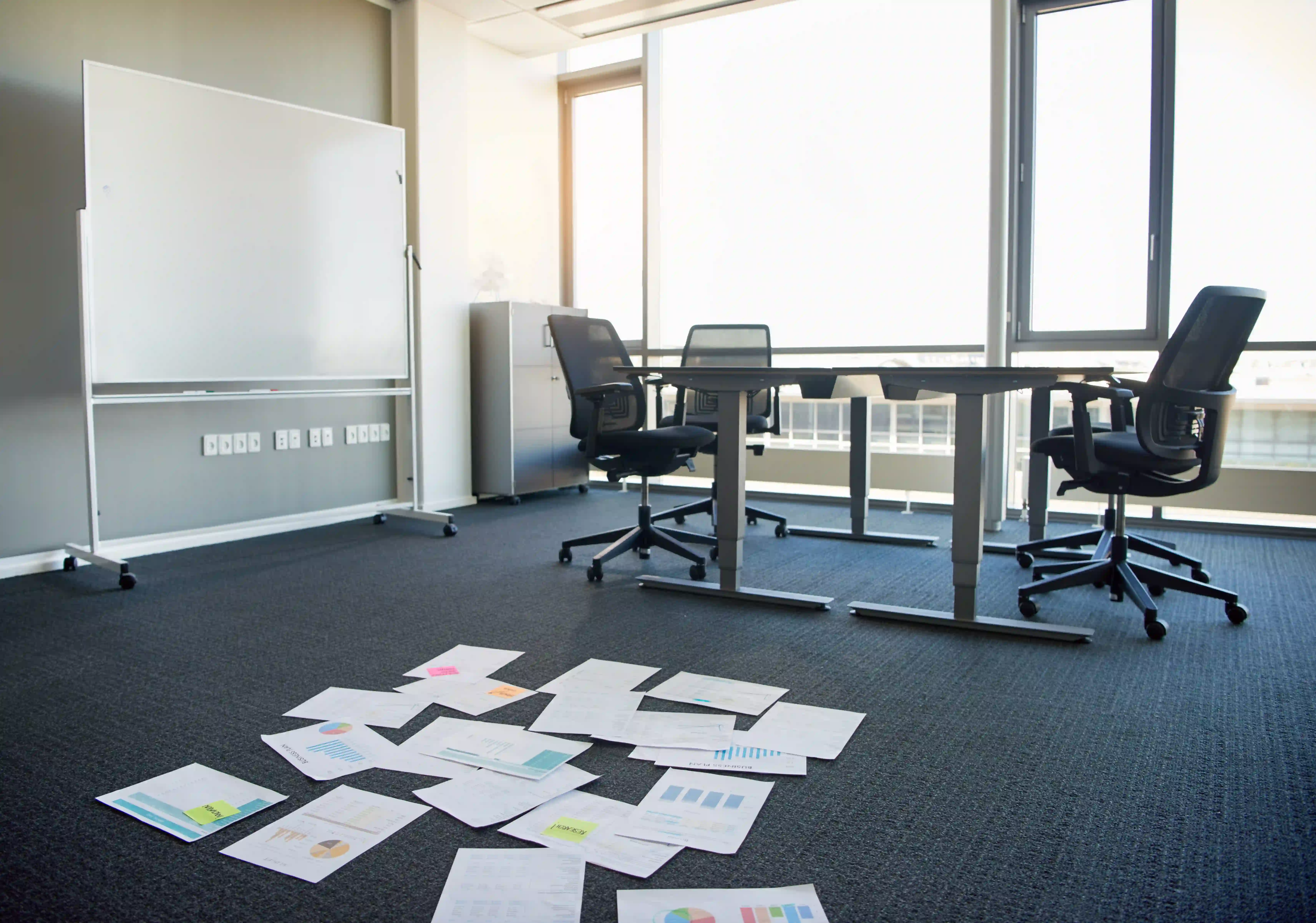 Commercial office cleaning services