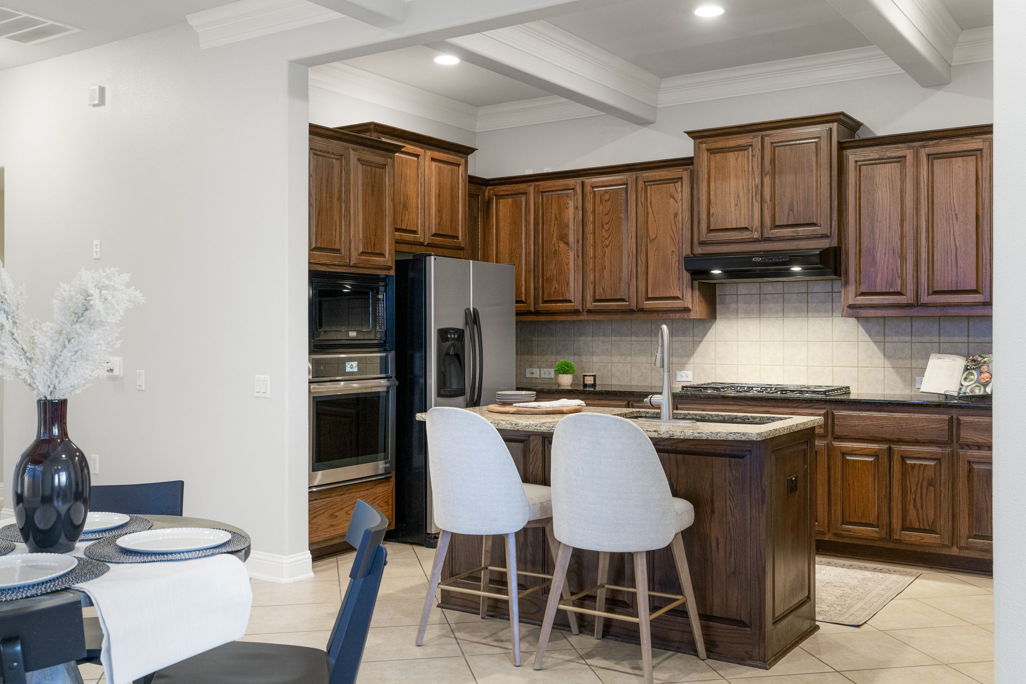 Open concept kitchen & dining in 4004 Pinckney St