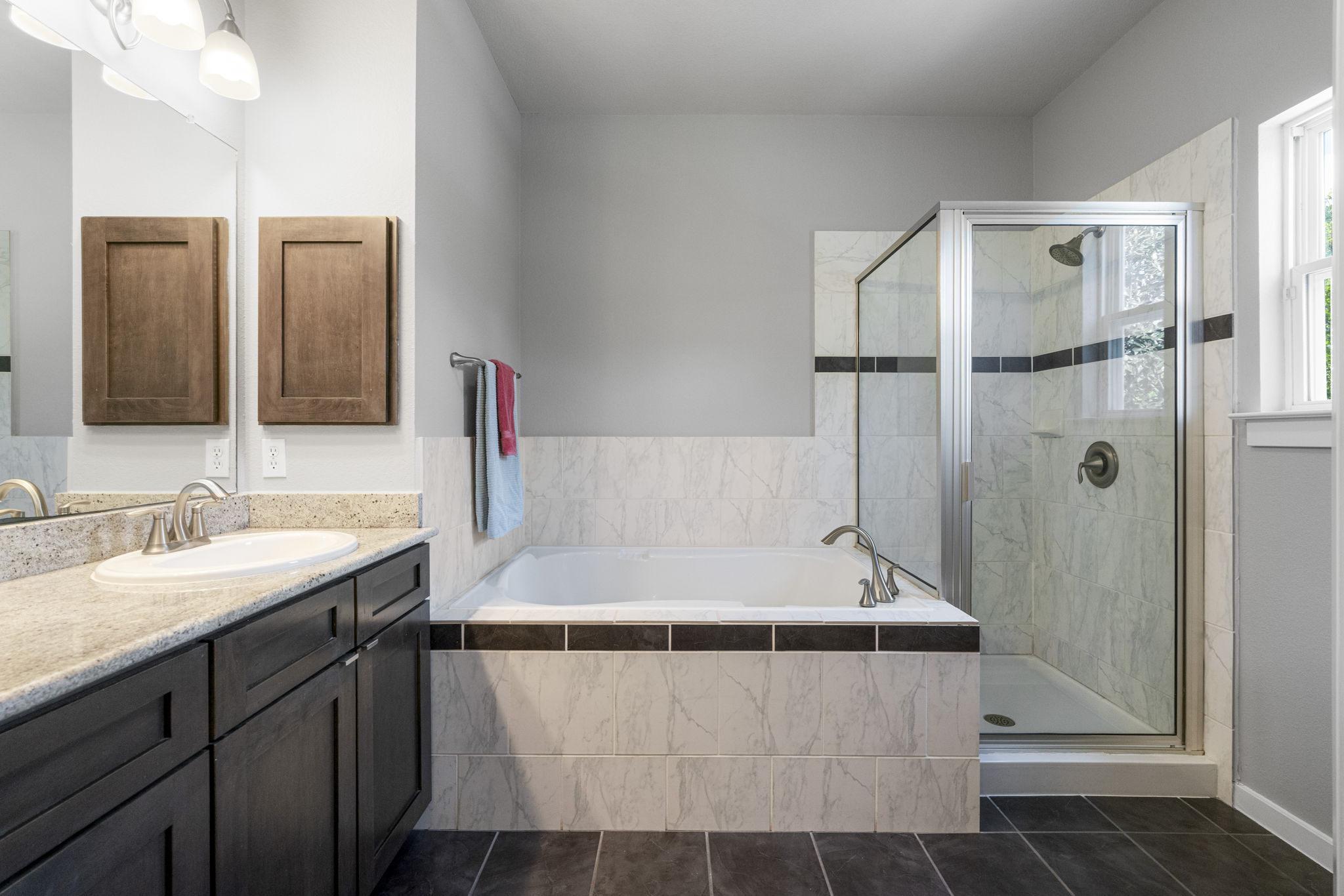 2057 Zach Scott Street Primary Bath