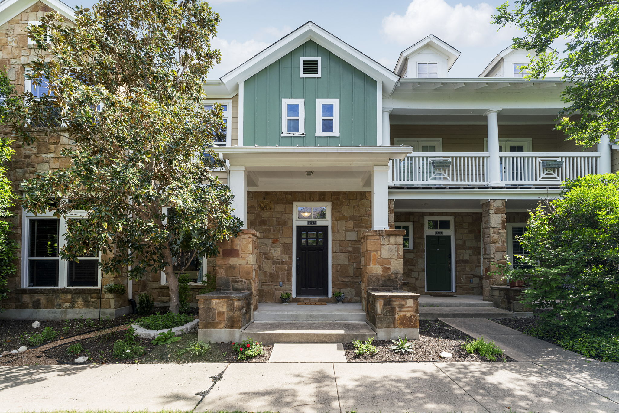 Exterior of 2057 Zach Scott Street