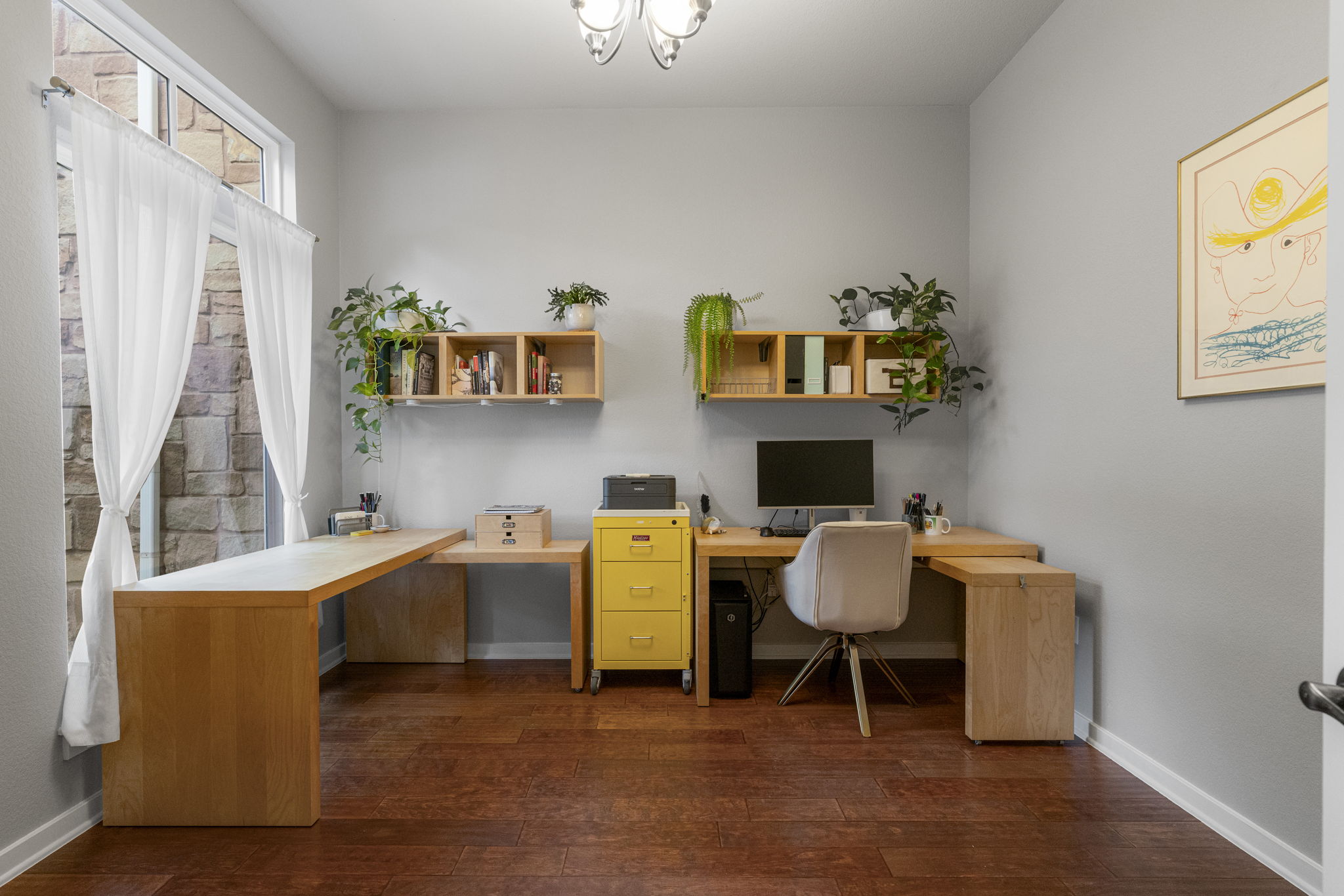 2057 Zach Scott Street Office/Flex Space