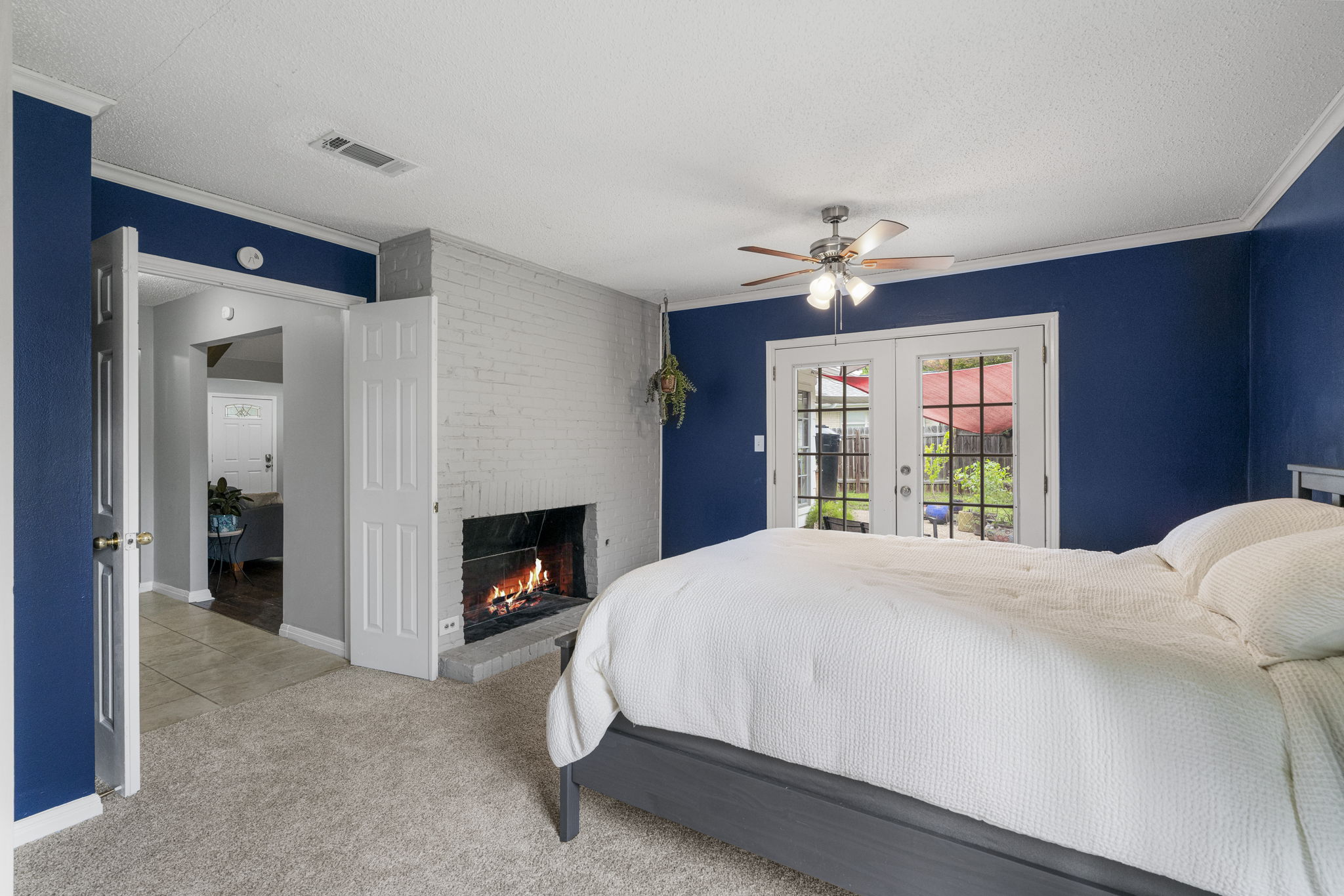 7303 Geneva Drive Primary Suite