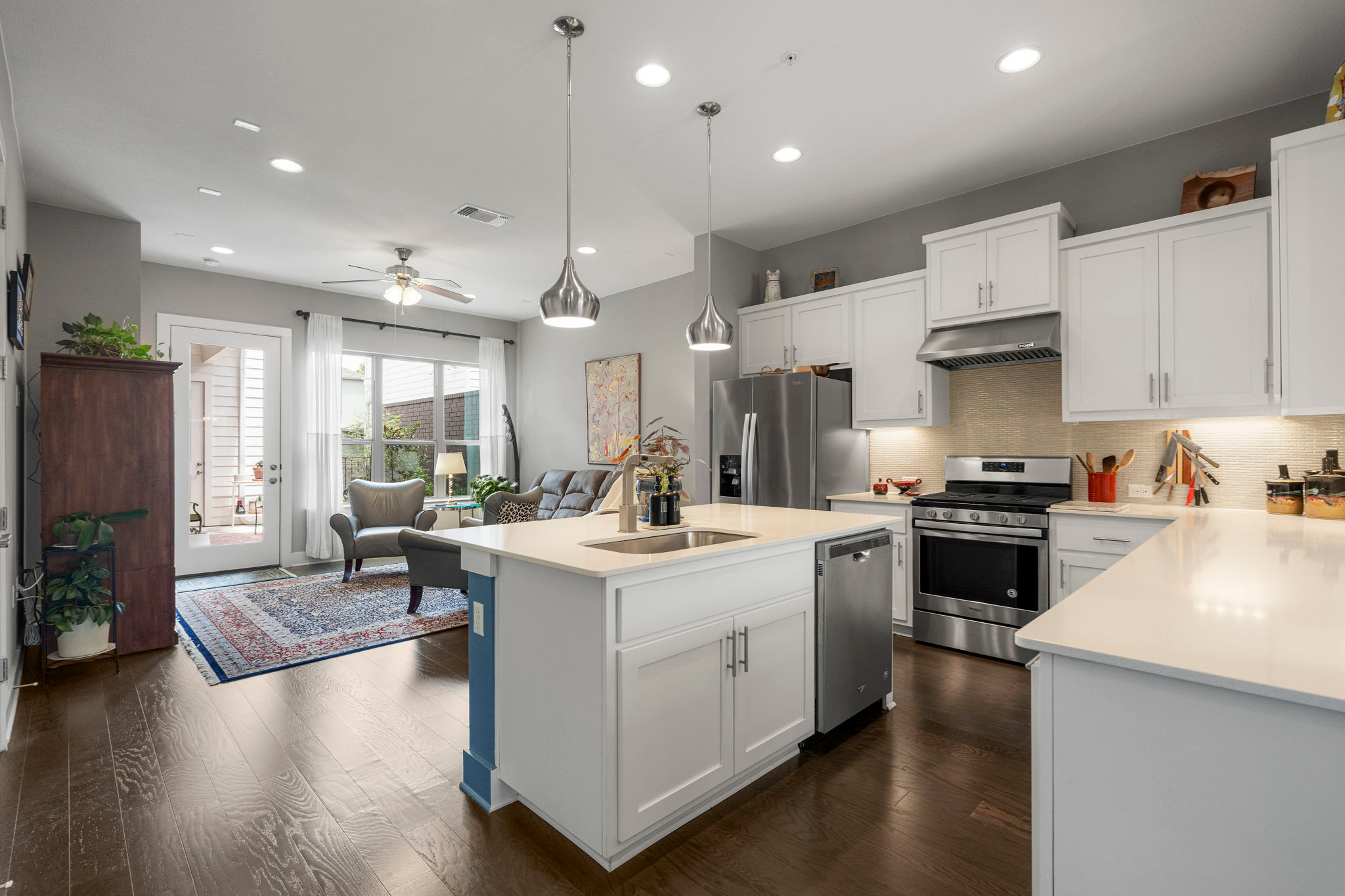 4533 Berkman Drive Kitchen & Livingroom