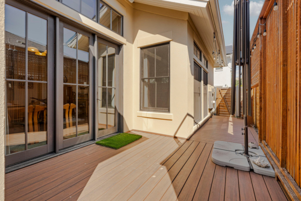 3404 Scales St Backyard Deck