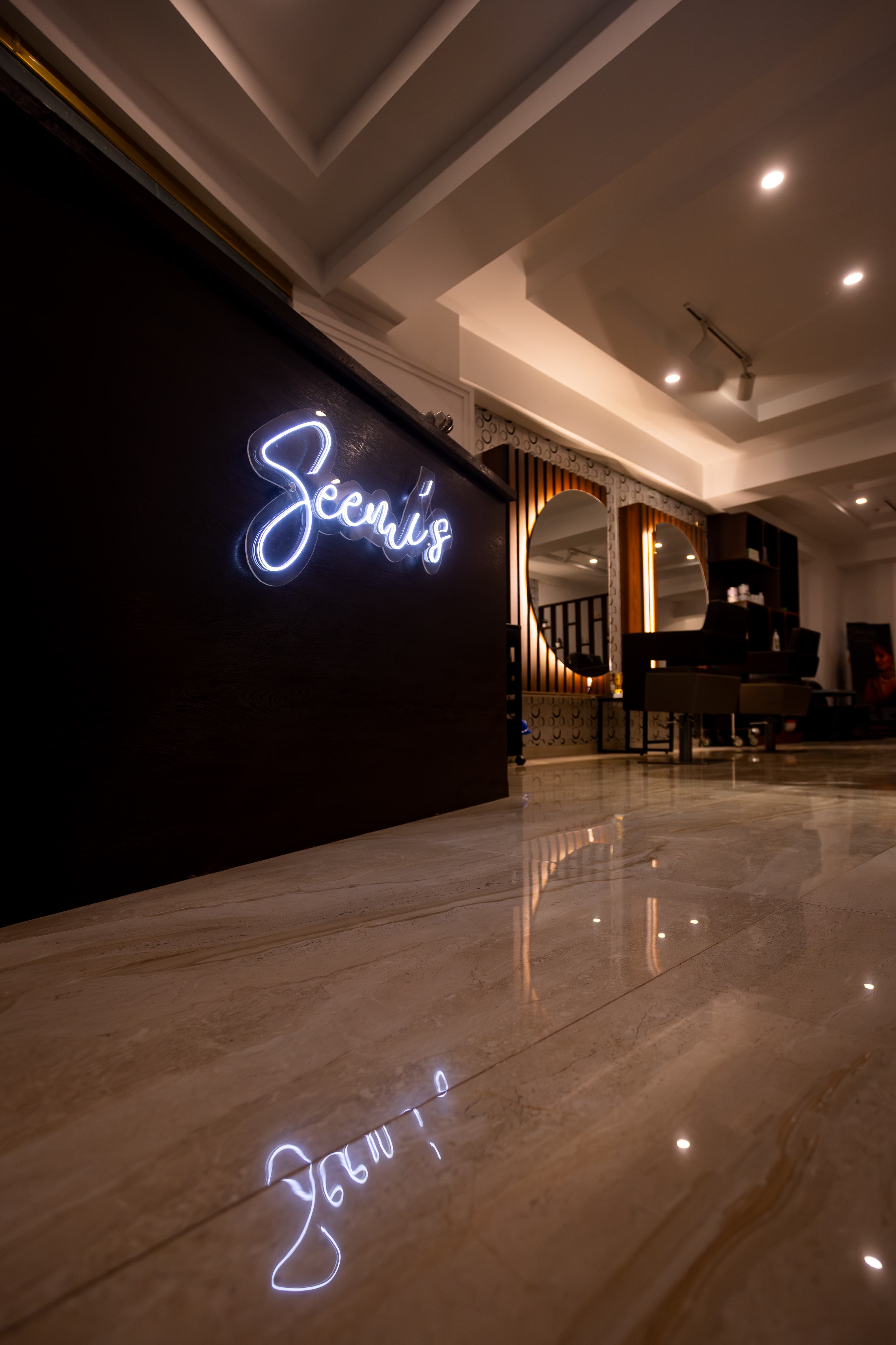 Salon