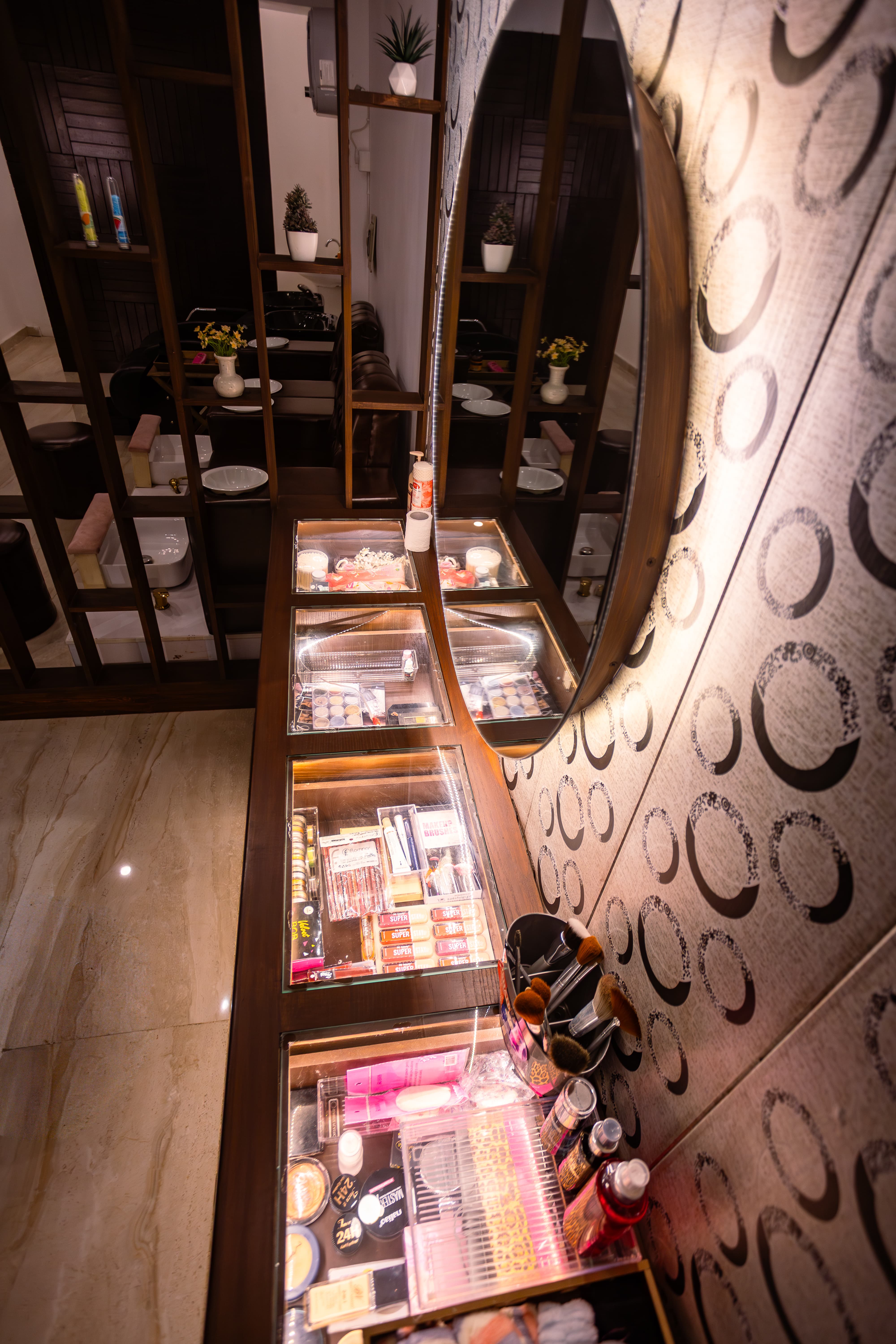 Salon