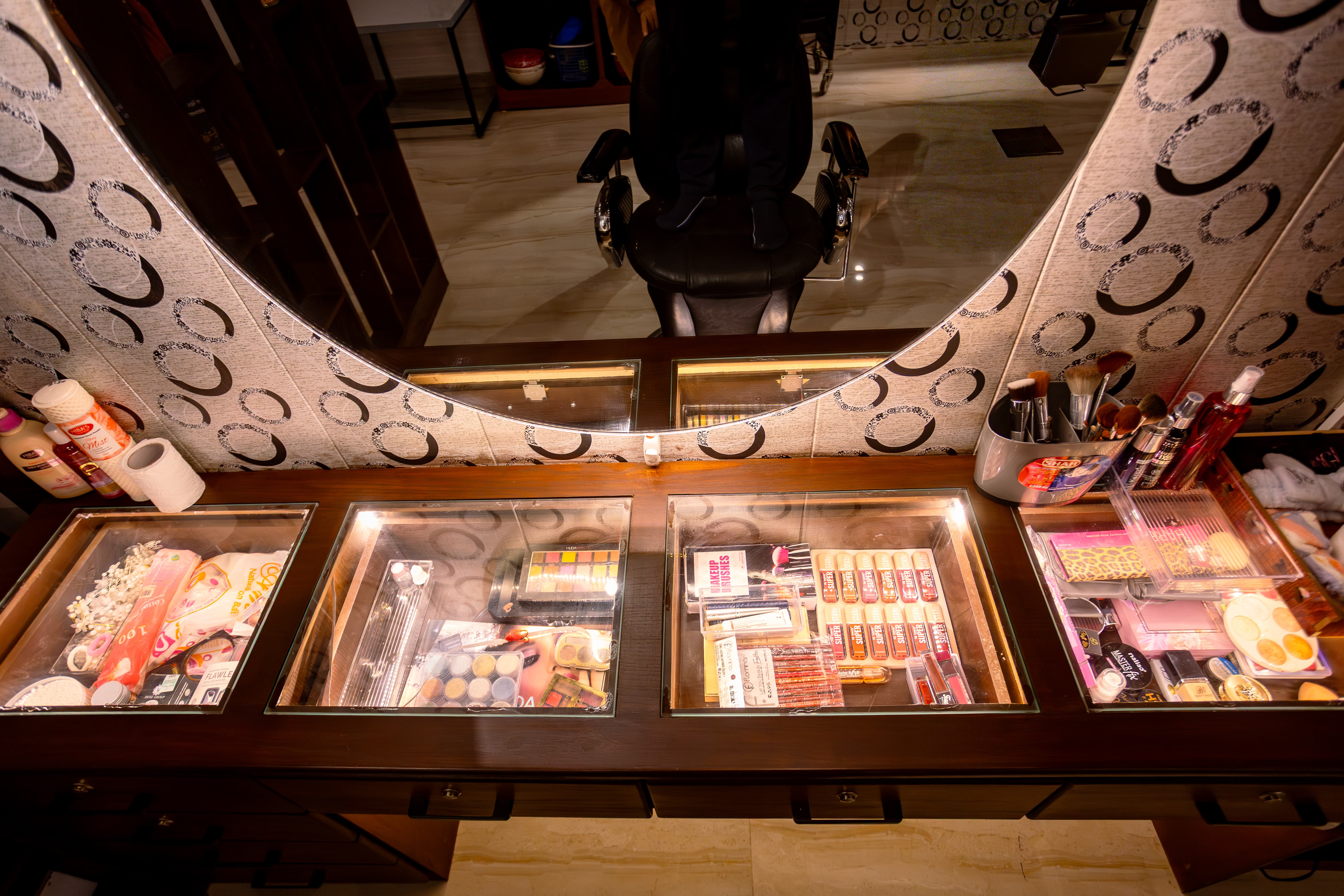 Salon