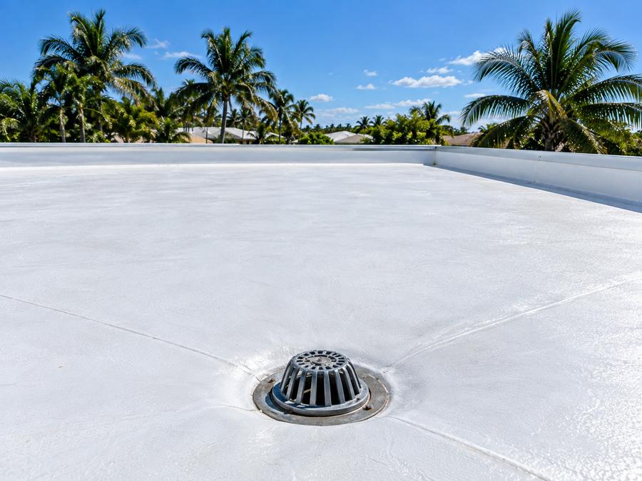 Flat roof drain
