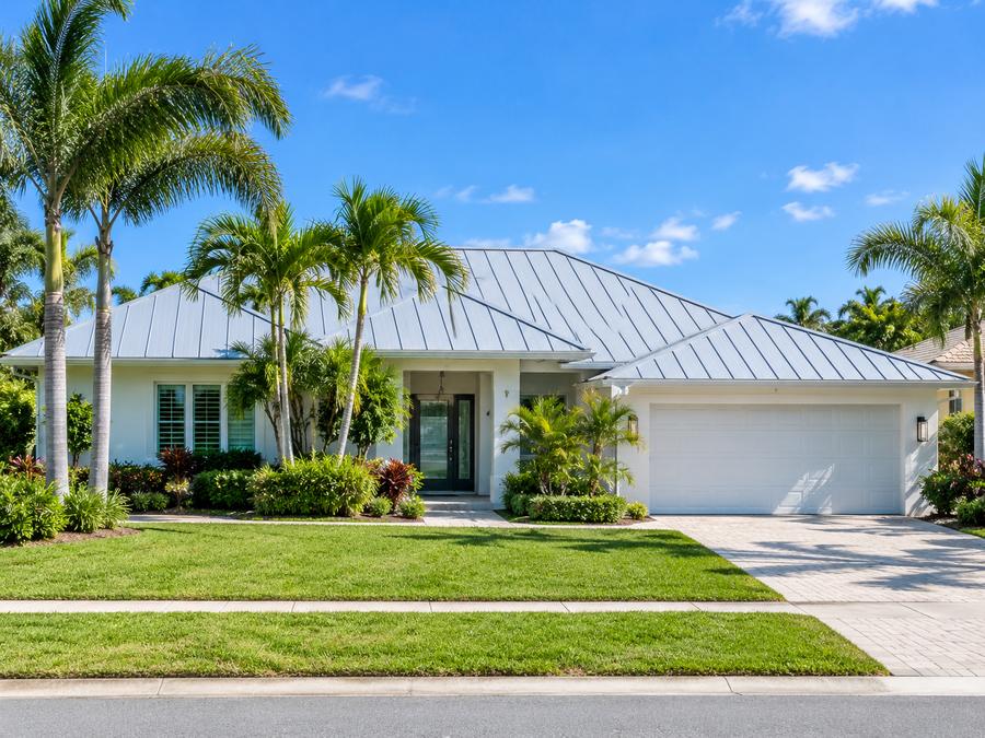 Metal roof on a Florida home