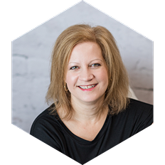 Headshot of Renee Hribar