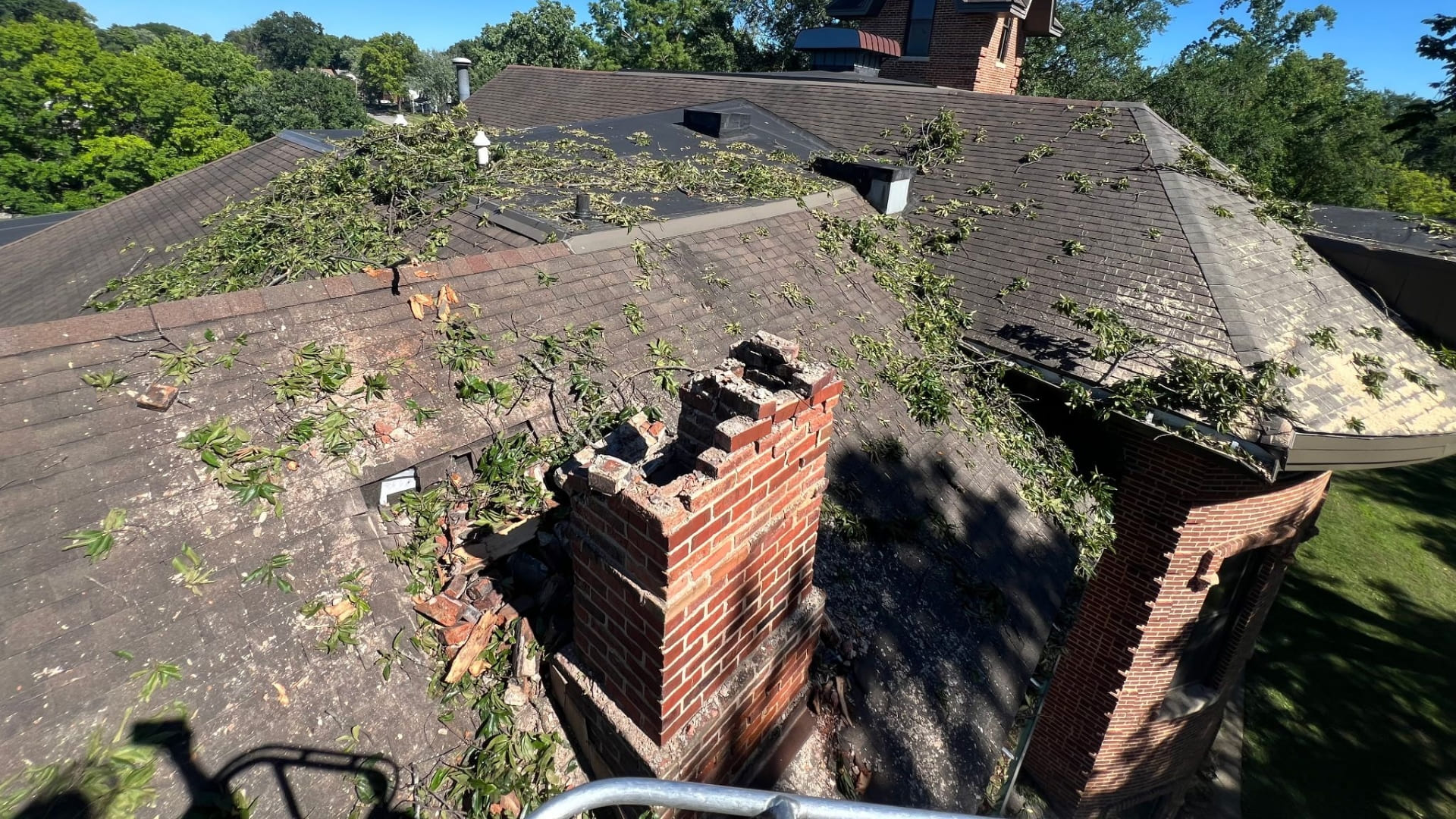 Roof repair service by Acosta-Angeli Roofing in Central Illinois