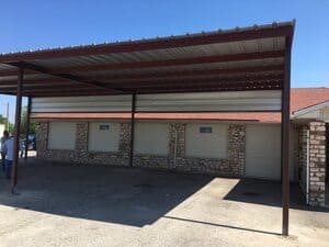 {{ custom_values.service_3 }} in {{custom_values.area_3})