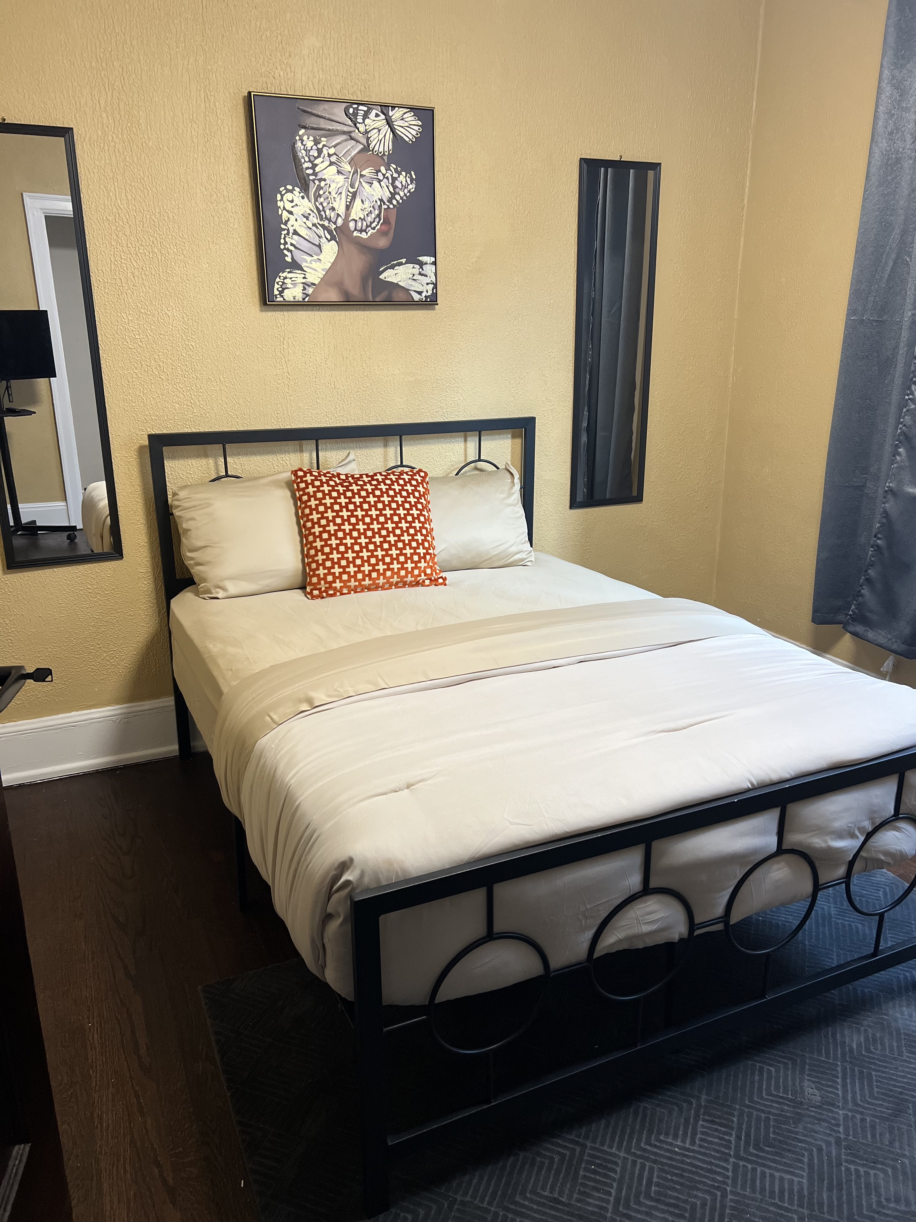 The Vickie - Third Floor - Suite-B The Master