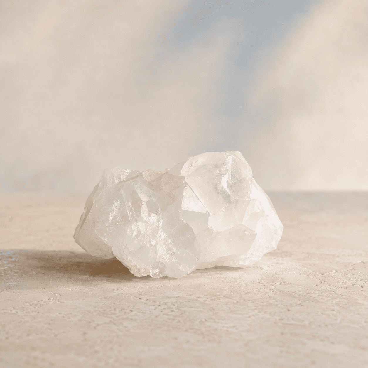 Pieza natural de cuarzo blanco