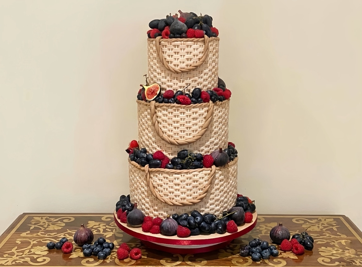 Novelty Cake Sculpting in London