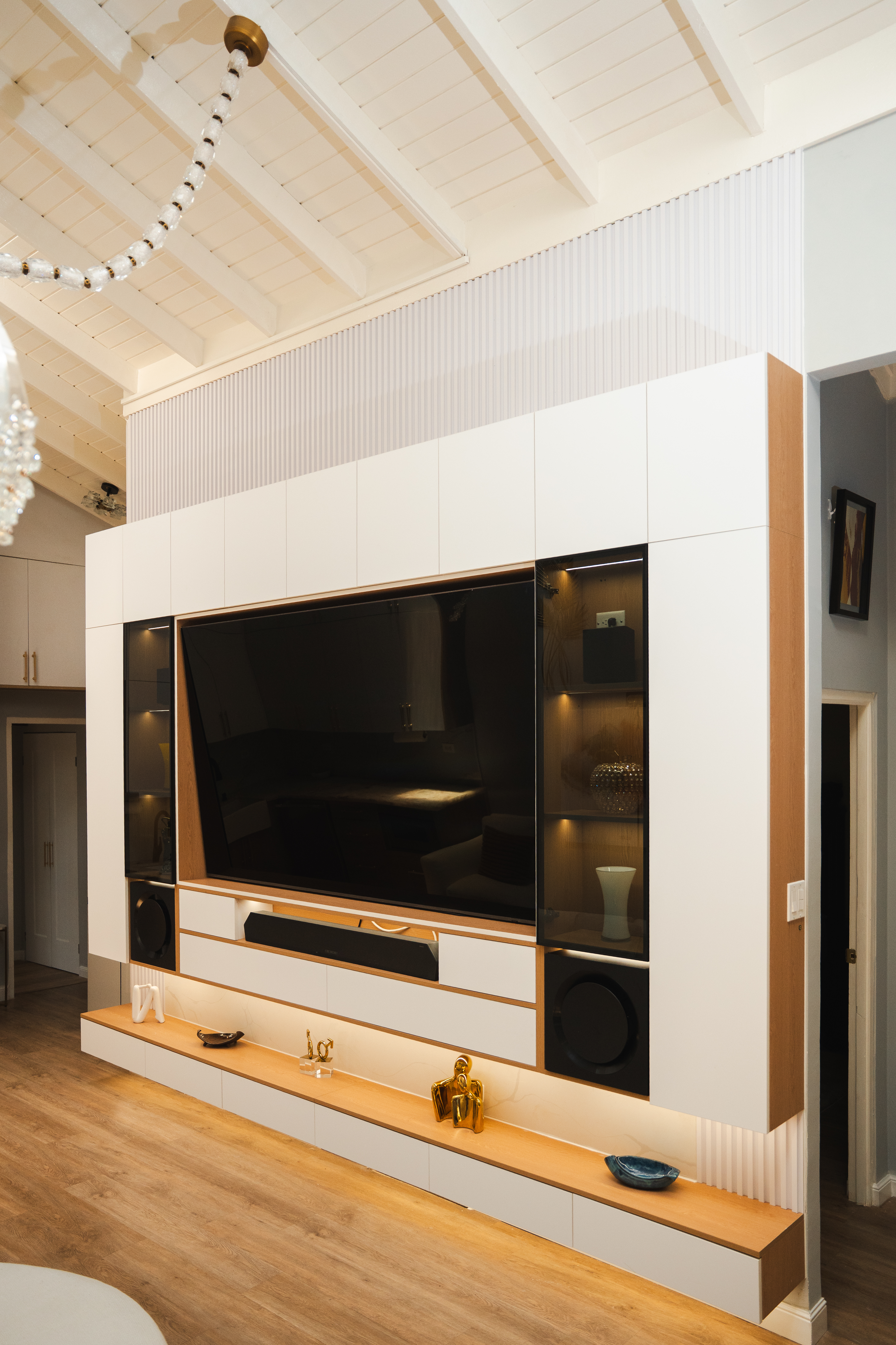 Real media wall installation by Dream House Cabinet