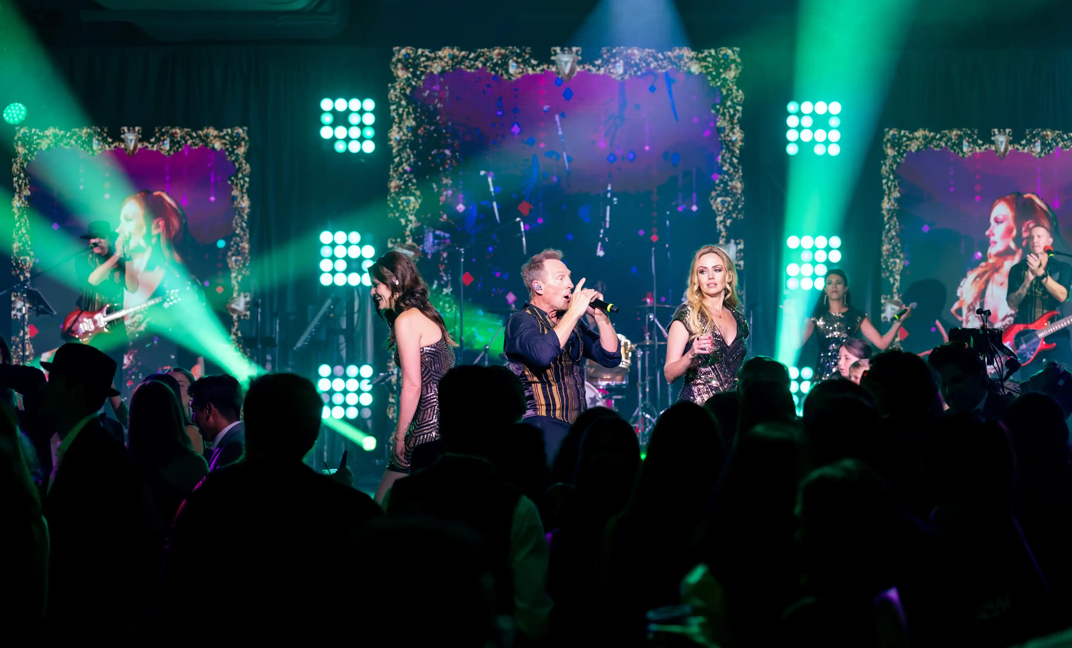 Live stage performance