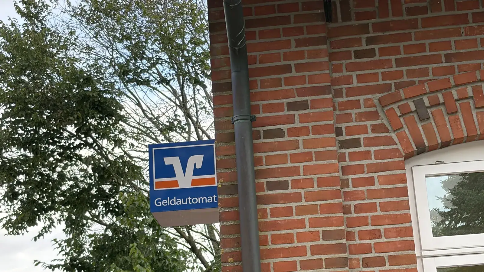 VR Bank Nord Geldautomat Neukirchen