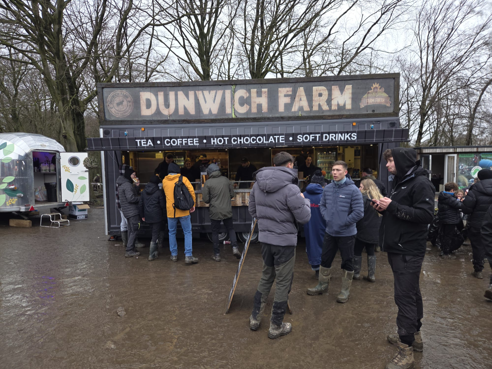 Street food stall serving chicken & chips