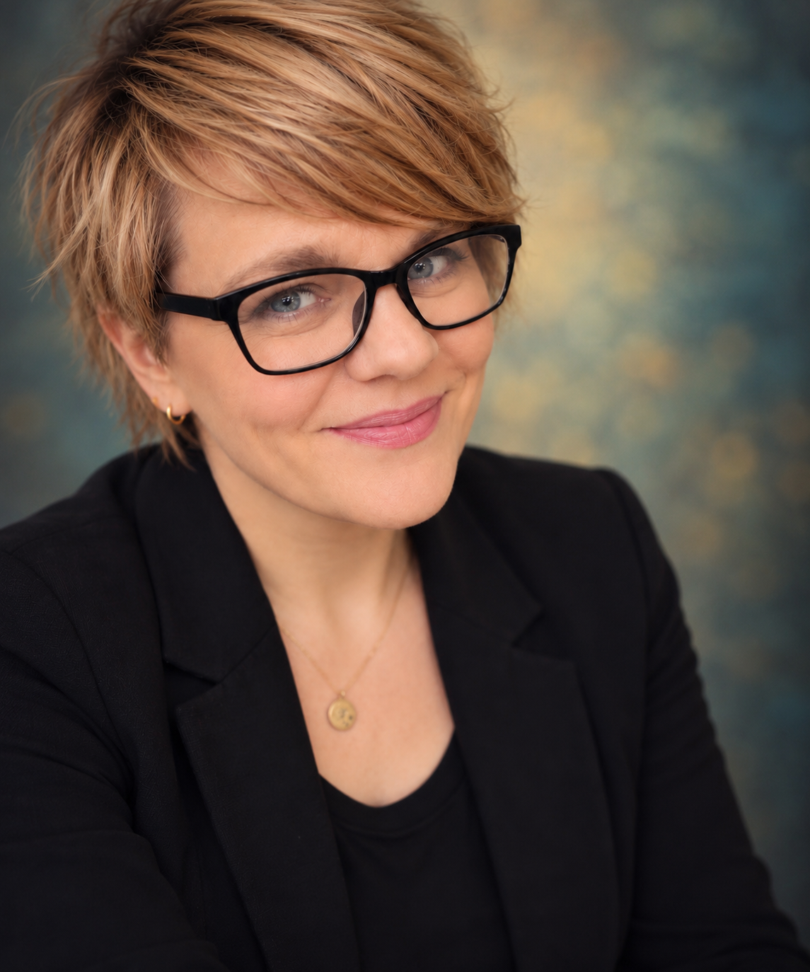 Daun Hall, Founder and Principal of Fyrefly Group