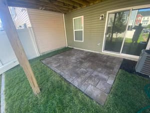 {{ custom_values.service_3 }} in {{custom_values.area_3})