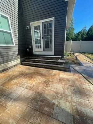 {{ custom_values.service_3 }} in {{custom_values.area_3})