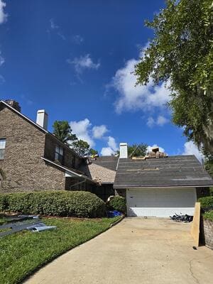 {{ custom_values.service_4 }} in {{custom_values.area_4})