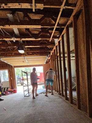 {{ custom_values.service_2 }} in {{custom_values.area_7})