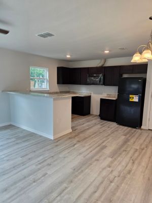 {{ custom_values.service_2 }} in {{custom_values.area_7})