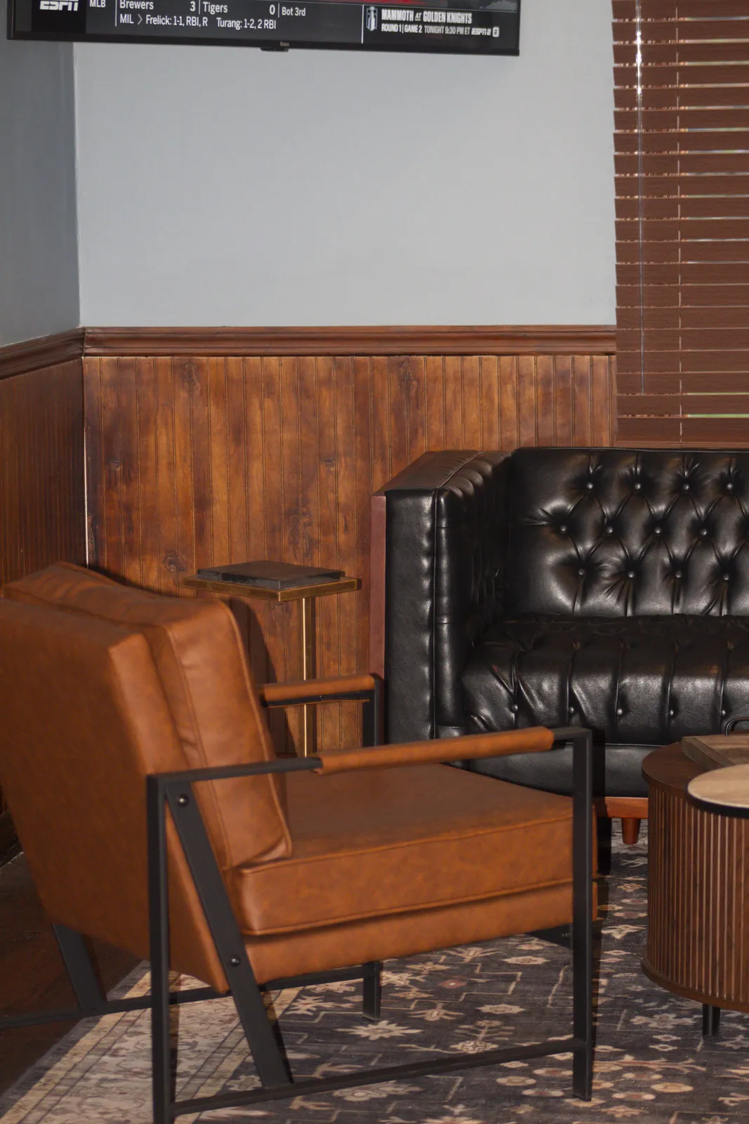 Lounge leather seating