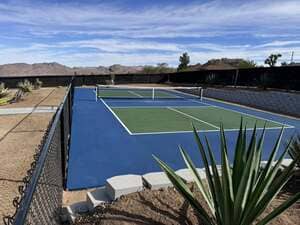 {{ custom_values.service_1 }} in {{custom_values.area_5})