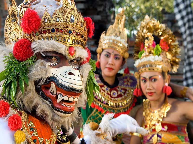 Kecak Fire Dance at Uluwatu Temple Bali — Ramayana performance at sunset