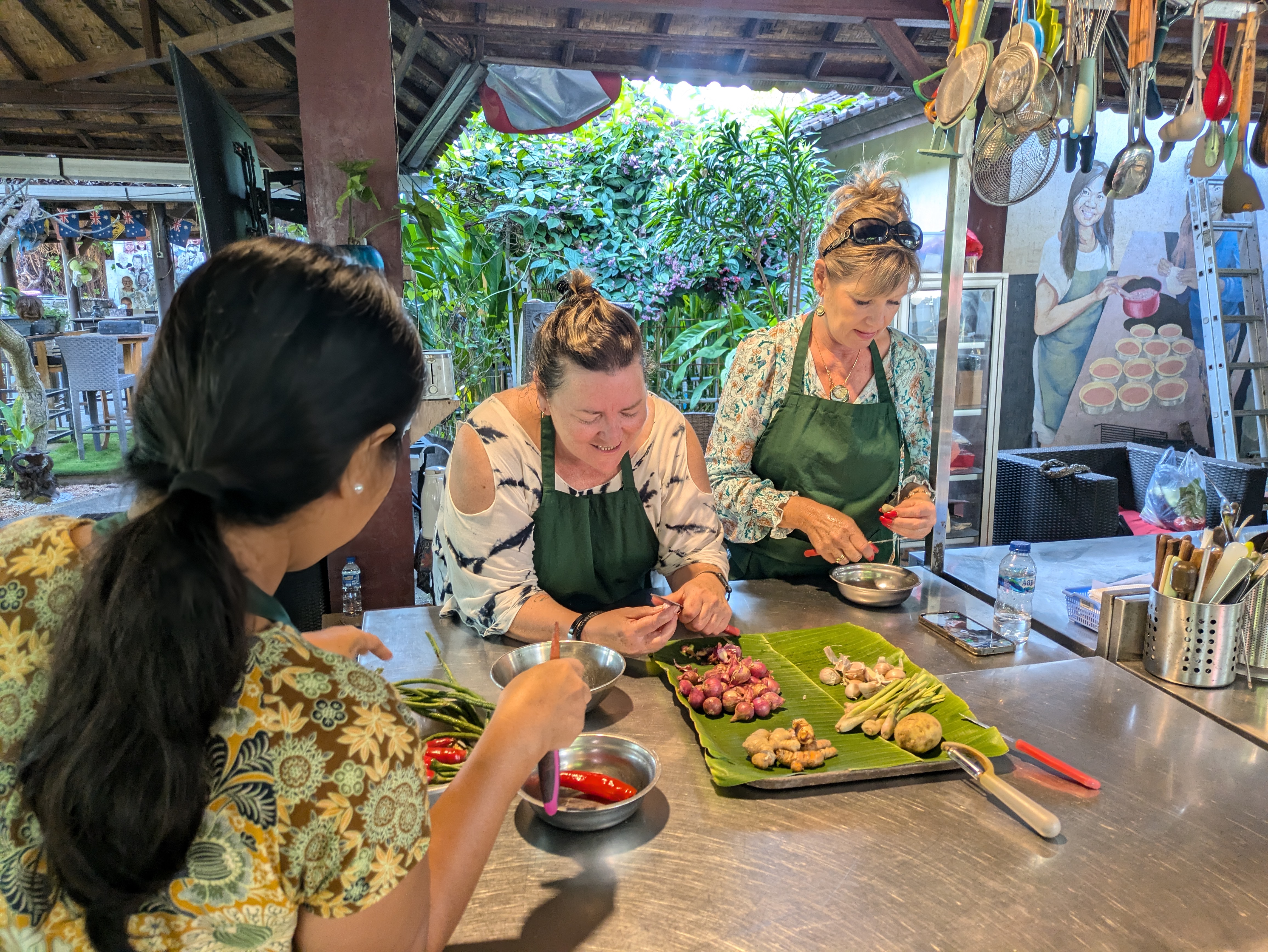 Traditional Balinese Cooking Class — local market and home kitchen