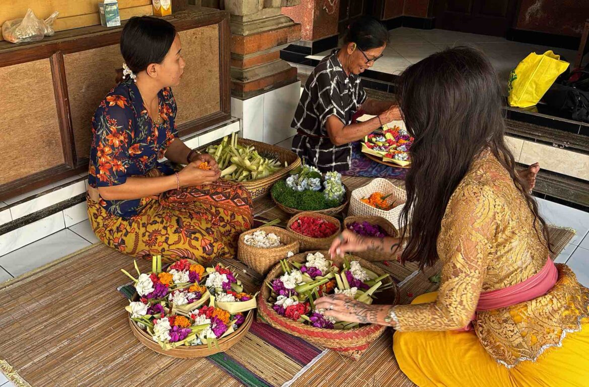 Balinese Offerings Workshop — learn to make canang sari daily offerings