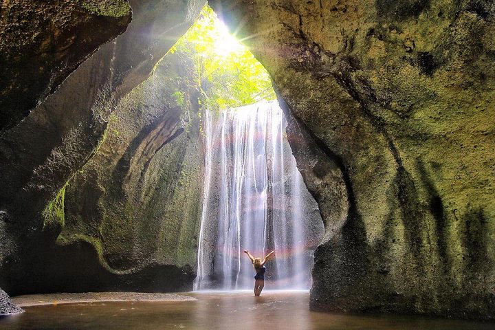 Hidden waterfalls Bali private tour