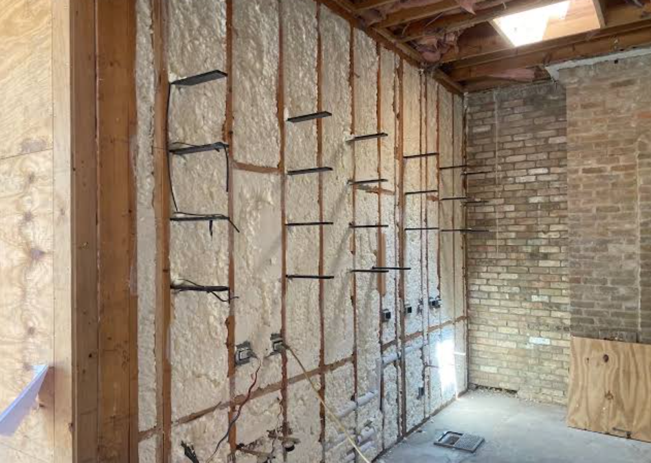 Open Cell vs Closed Cell Spray Foam Insulation Open Cell vs Closed Cell Spray Foam Insulation