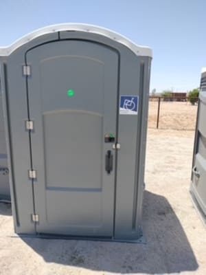 {{ custom_values.service_3 }} in {{custom_values.area_3})