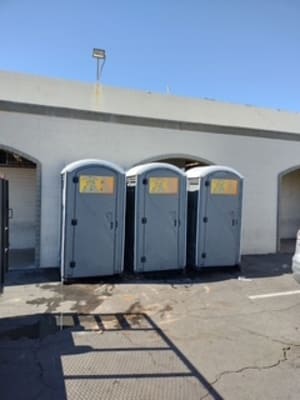 {{ custom_values.service_3 }} in {{custom_values.area_2})