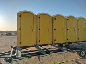 {{ custom_values.service_3 }} in {{custom_values.area_3})