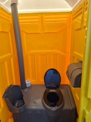 {{ custom_values.service_3 }} in {{custom_values.area_2})