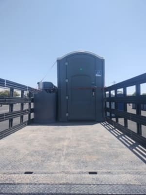 {{ custom_values.service_3 }} in {{custom_values.area_3})