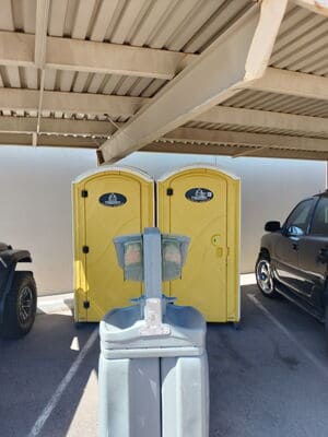 {{ custom_values.service_3 }} in {{custom_values.area_3})