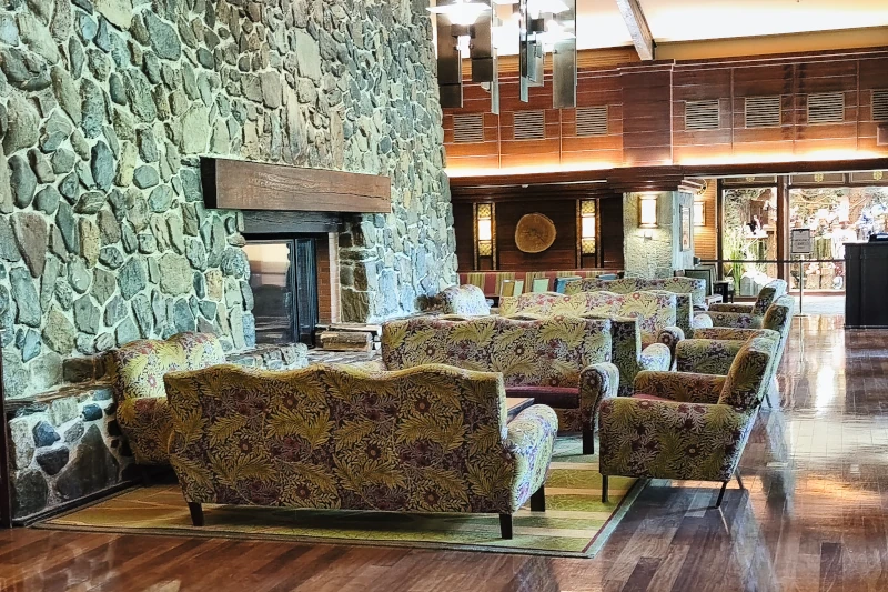 Ambiente en DH-Disney Sequoia Lodge