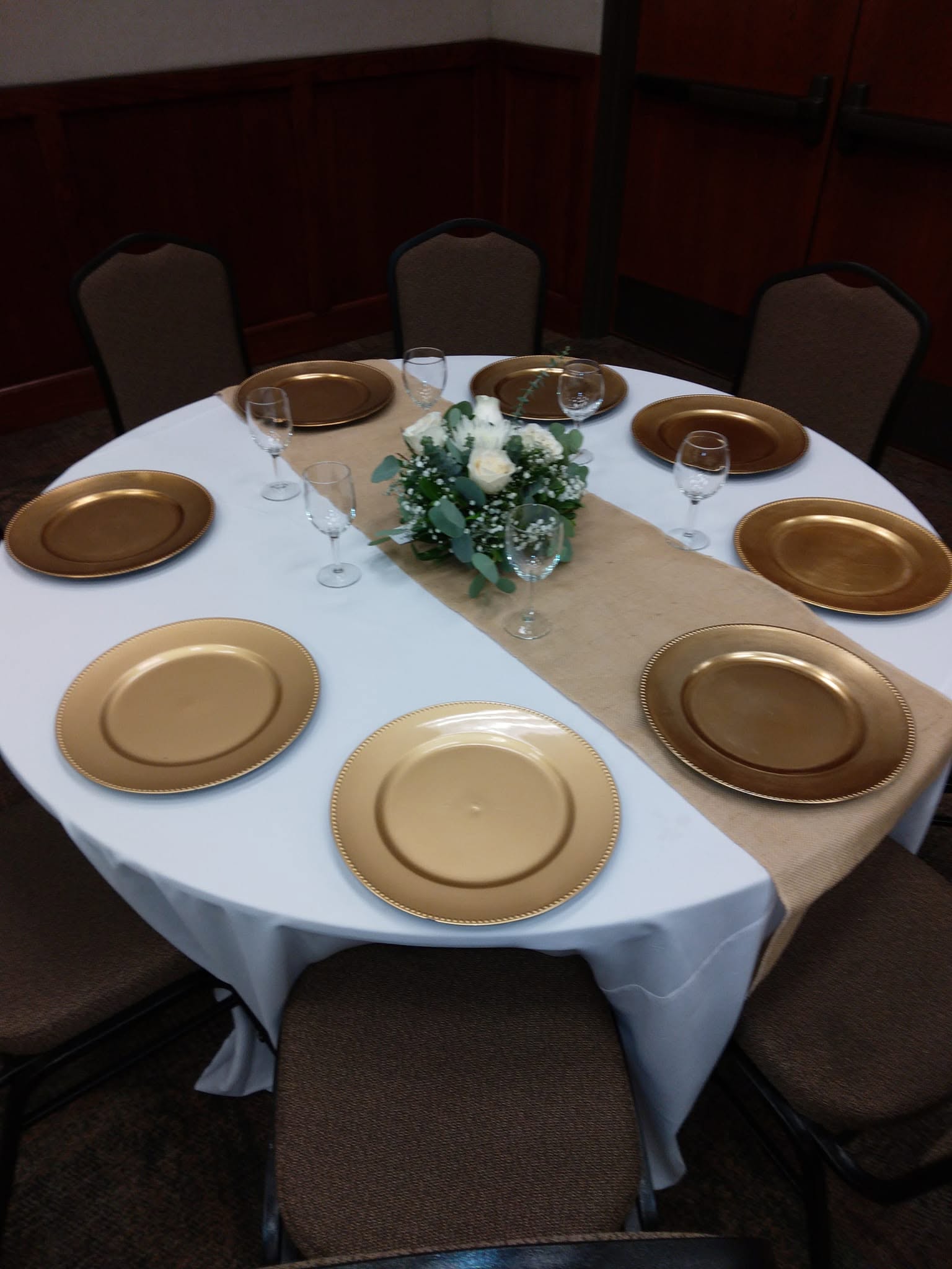 Table arrangement